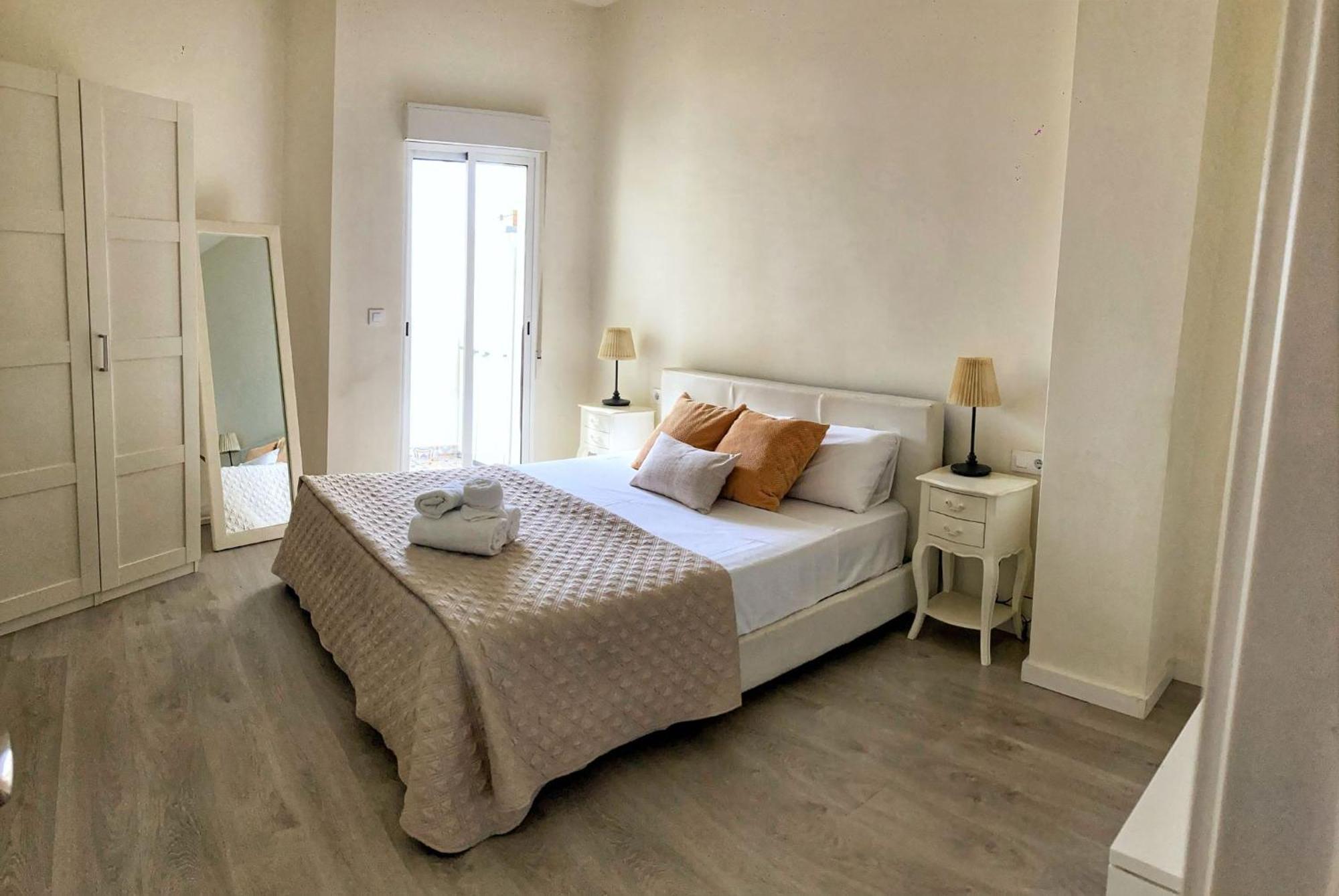 Travel Habitat Ruzafa Apartment Валенсия Экстерьер фото